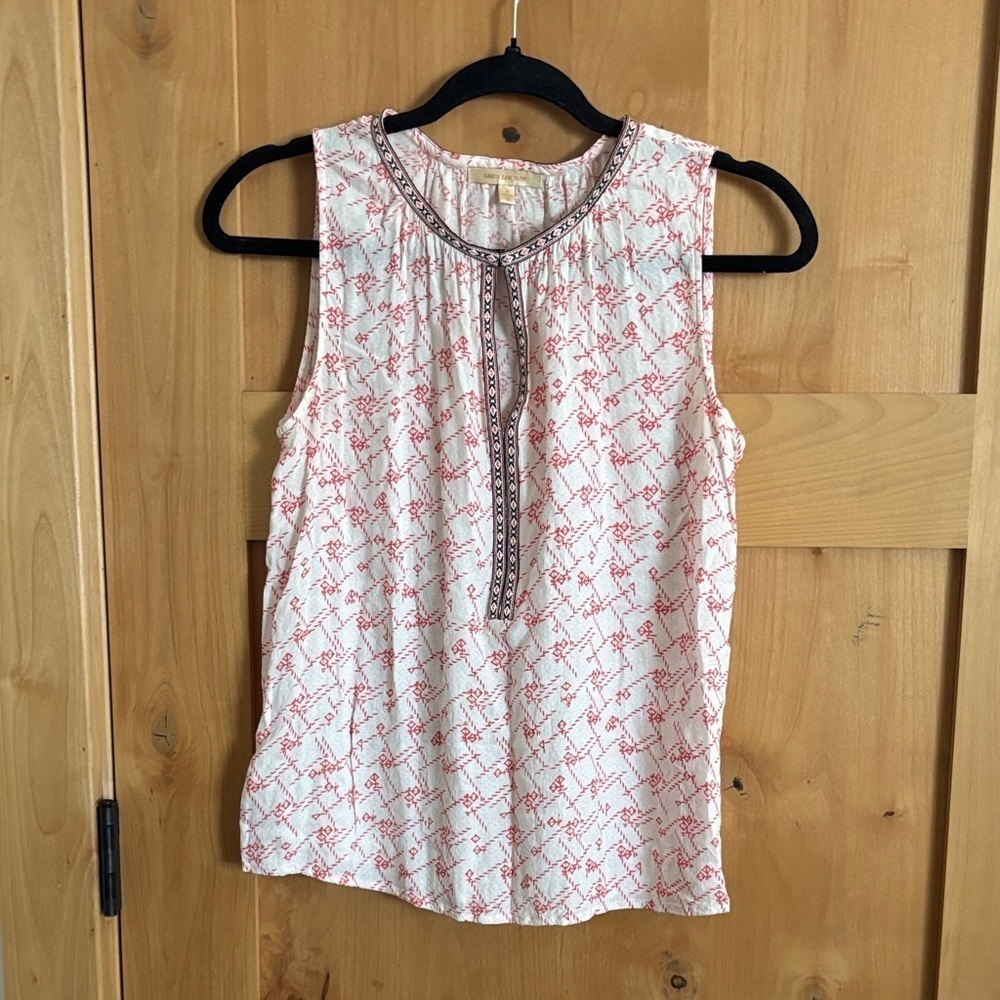 Skies Are Blue Red and White Sleeveless Blouse